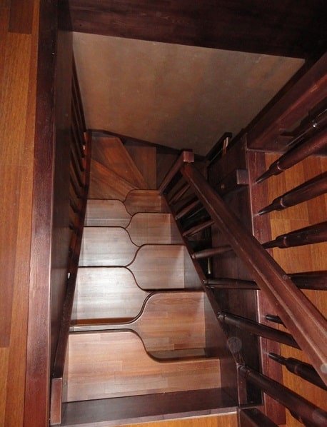 Лестница 29